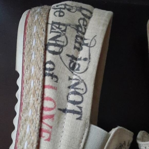 Goby Sugar Skull Print Death is Not the End of Love Canvas Loafers Size 5.5 - Picture 7 of 14